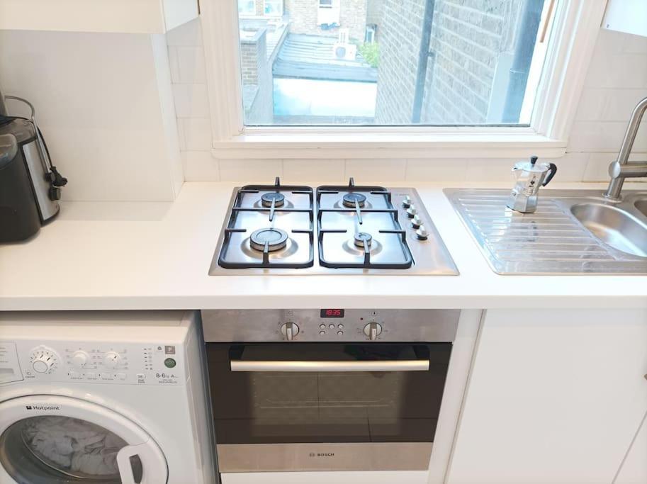 Modern And Cosy 2 Bedroom Flat In Notting Hill ロンドン エクステリア 写真